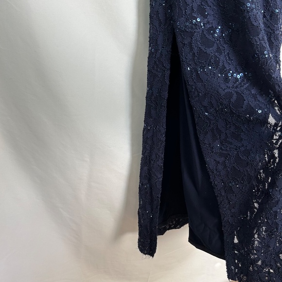 Lauren Ralph Lauren Evening Full Length Navy Blue‎ Lace and Beaded Dress - Picture 8 of 9